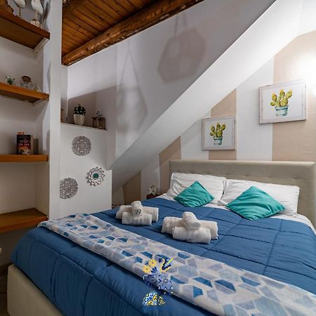 La Rocca Apartment Of Ballaro Palermo Esterno foto